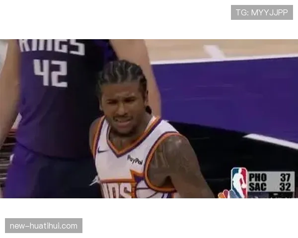 杰伦格林太阳时期效率值下滑 得分后卫投篮选择遭质疑